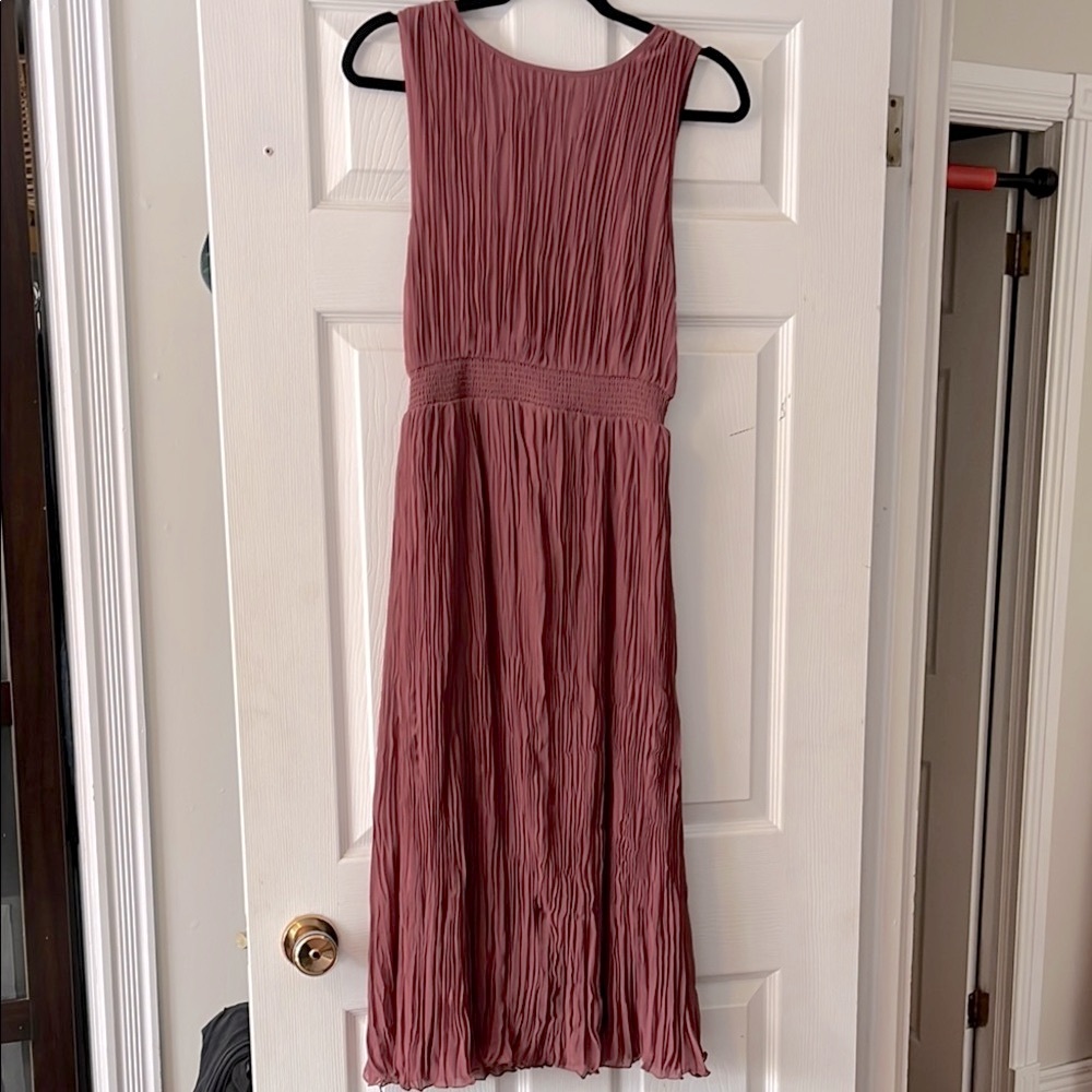 Aritzia Mauve Sleeveless Dress
